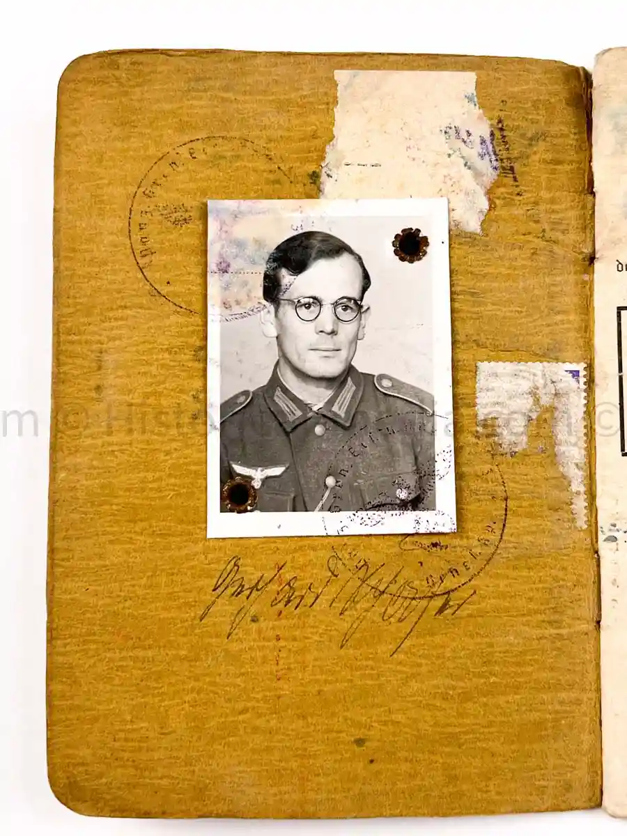 SOLDBUCH - 547. VOLKSGRENADIER DIVISION - PANZER GRENADIER REGIMENT ODER