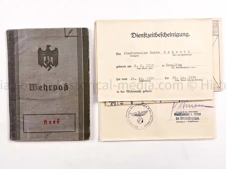 GEBIRGSJÄGER WEHRPASS - 10. INFANTERIE DIVISION - 5. GEBIRGS DIVISION - POLAND, FRANCE, BALKANS, GREECE, RUSSIA - WOLCHOW & LENINGRAD