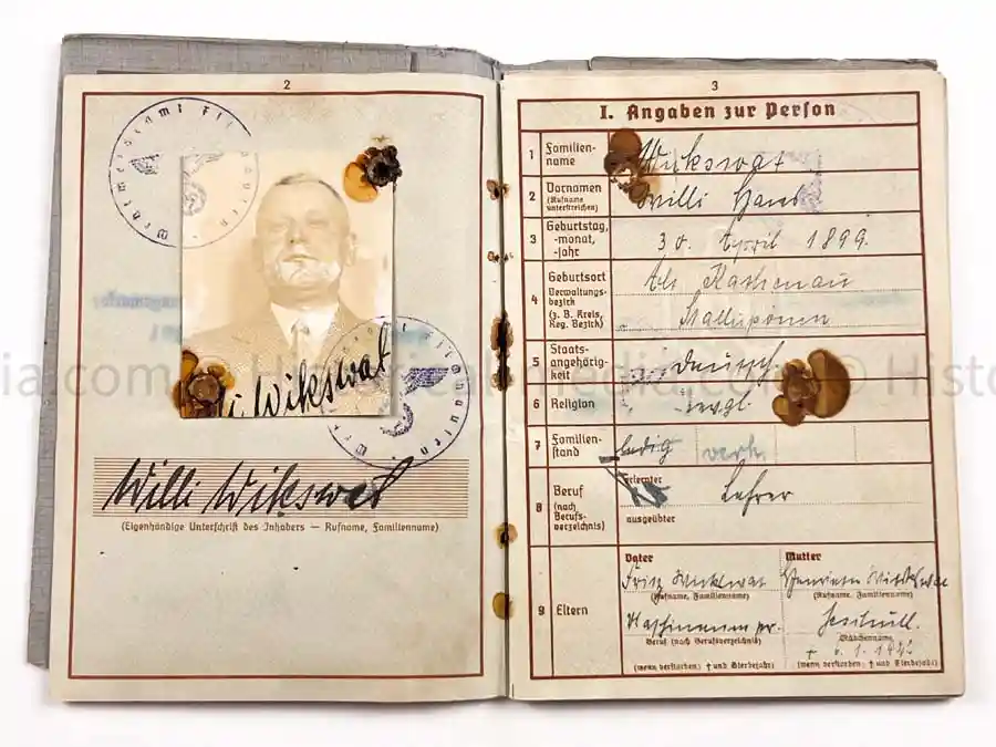 WEHRPASS - ARTILLERIE ABTEILUNG 526 (MOT.) - POLAND CAMPAIGN 