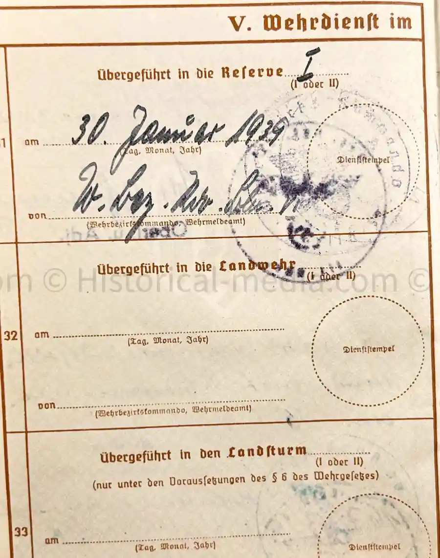 WEHRPASS - ZAHLMEISTER - 218. INFANTRY DIVISION - POLAND, FRANCE, RUSSIA, DENMARK - MANY AWARDS 