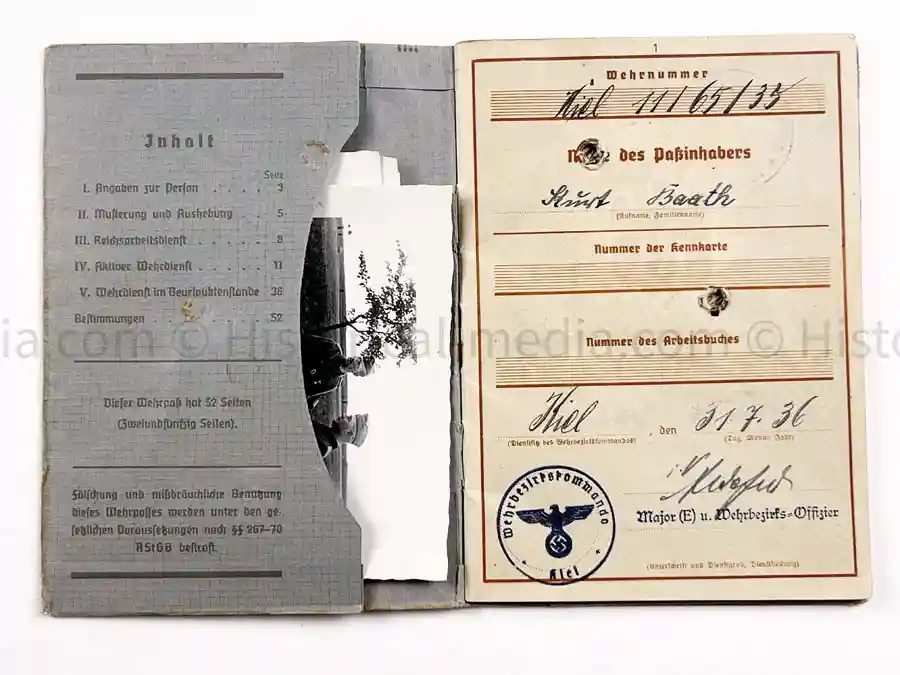 WEHRPASS - OBERLEUTNANT - 12. INFANTERIE DIVISION - KIA WARSAW 1939