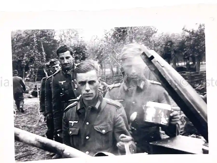 WEHRPASS - OBERLEUTNANT - 12. INFANTERIE DIVISION - KIA WARSAW 1939