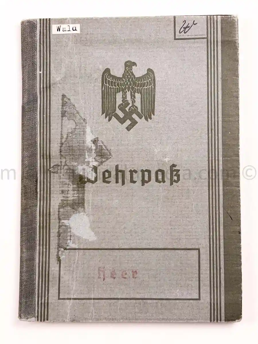 WEHRPASS - 27. INFANTERIE DIVISION - AUSTRIAN ANSHLUSS, POLAND 1939, FRANCE, RUSSIA 