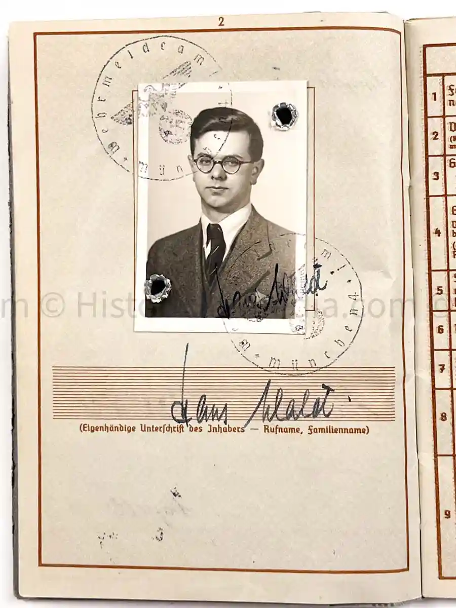 WEHRPASS - 27. INFANTERIE DIVISION - AUSTRIAN ANSHLUSS, POLAND 1939, FRANCE, RUSSIA 