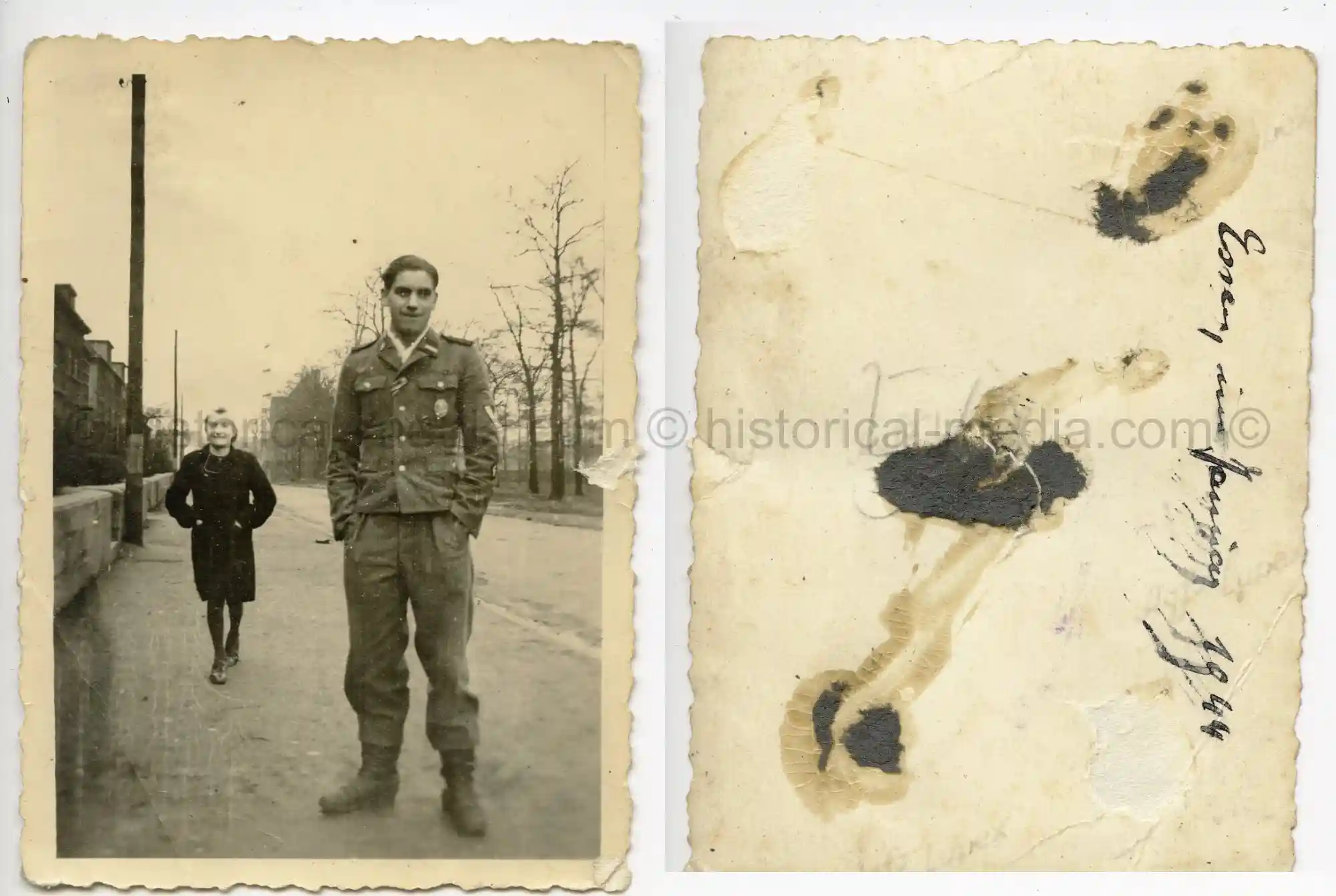 WAFFEN-SS PHOTO - WIKING SOLDIER + CUFFTITLE - 1944