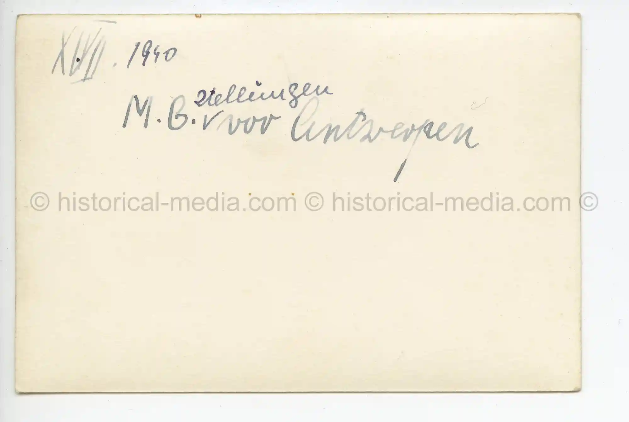 WAFFEN-SS PHOTO - WIKING MG34 SOLDIERS WEARING CAMO SMOCKS & CAMO HEAD COVERING