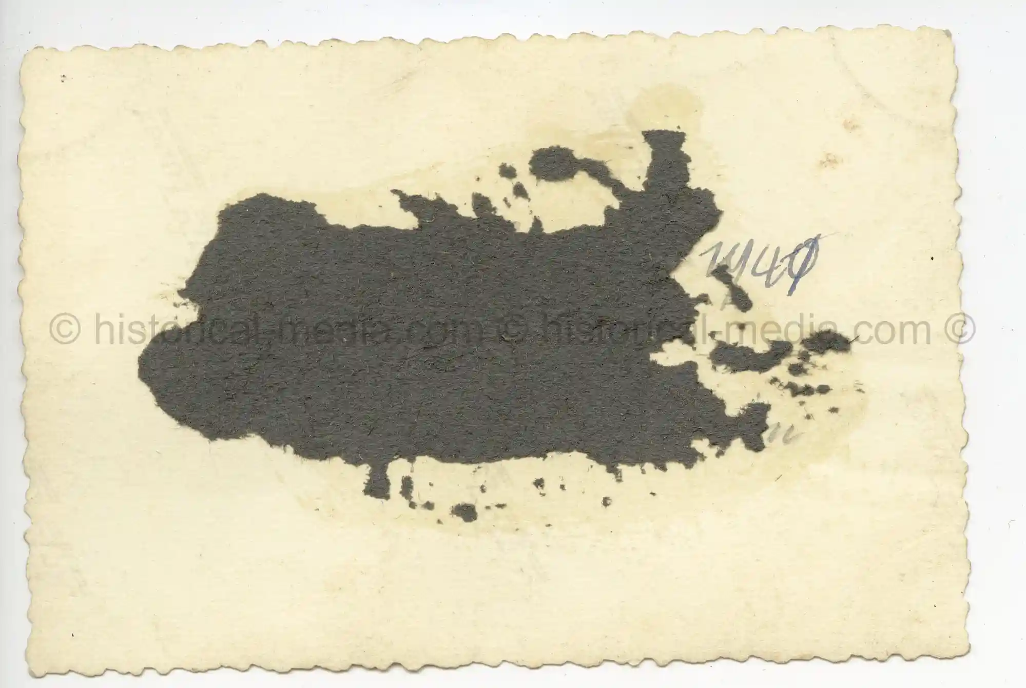 WAFFEN-SS PHOTO - WIKING ARTILLERY UNIT IN CAMO SMOCKS & CAMO HELMETS