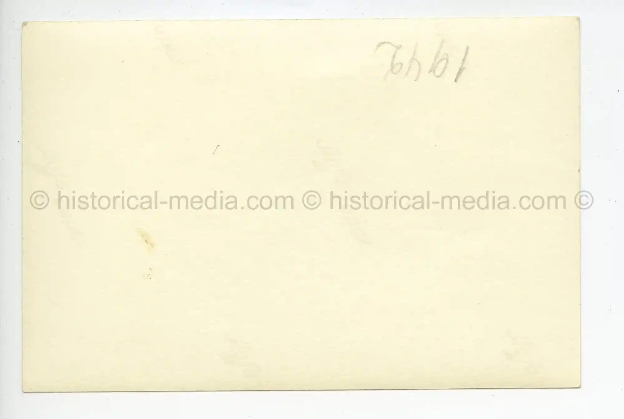 WAFFEN-SS PHOTO - WIKING GRAVE IN THE FIELD + HELMET & SS RUNES MEMORIAL