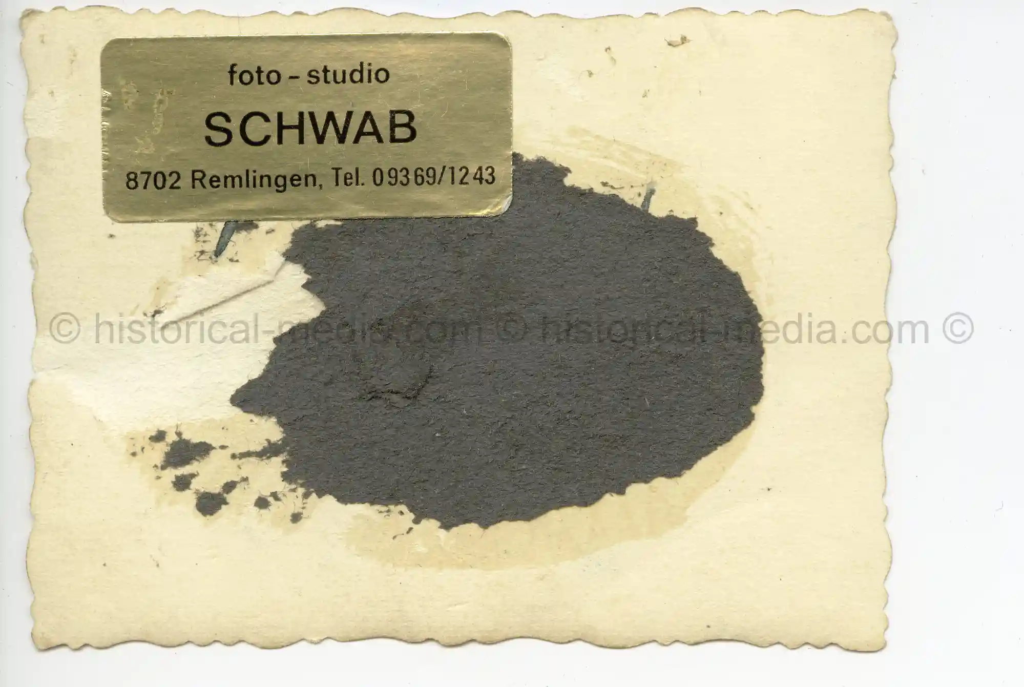 WAFFEN-SS PHOTO - WIKING SOLDIERS + MEDALS + CAMO SMOCKS IN WEAR