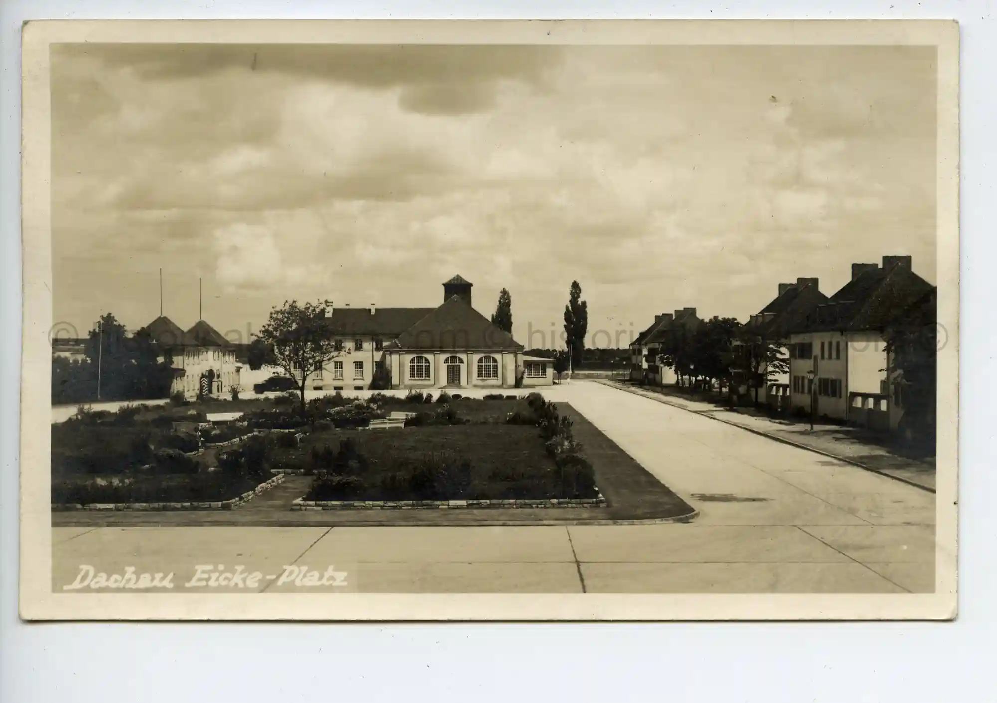 WAFFEN-SS POSTCARD PHOTO - DACHAU SS BARRACKS - EICKE PLATZ