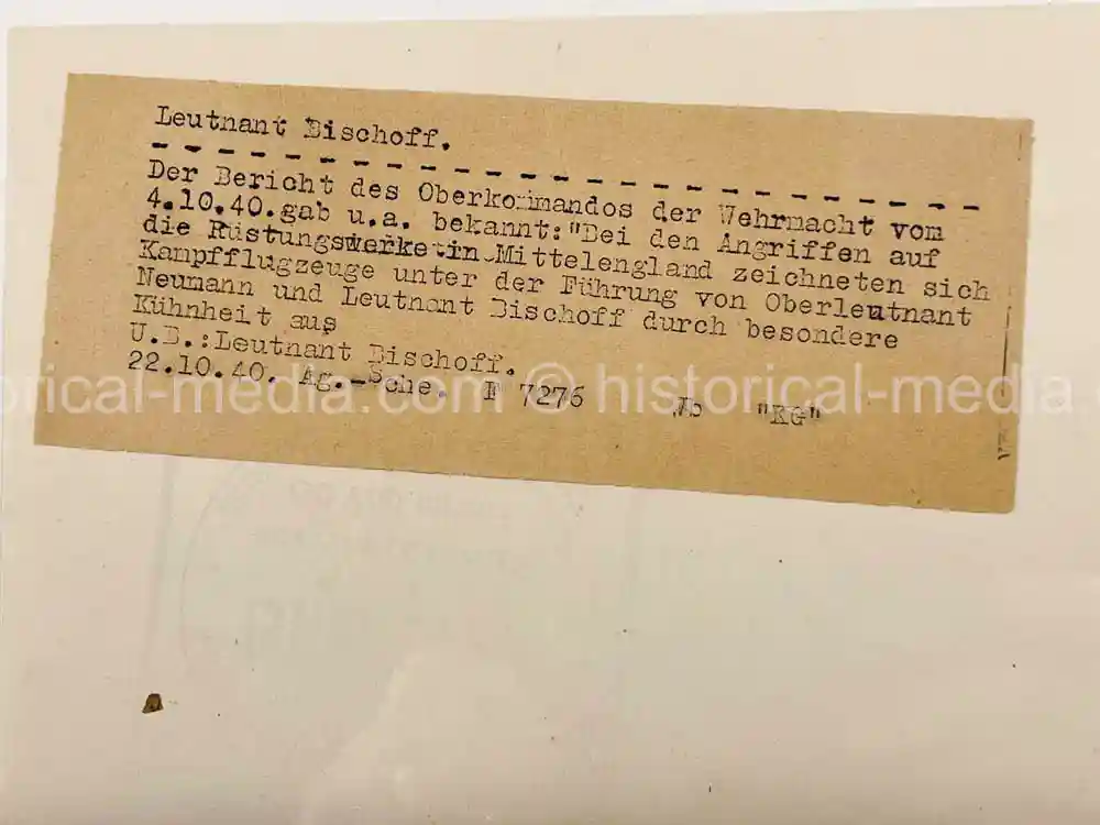 ORIGINAL PRESS PHOTO -  KG 77  BOMBER PILOT OTTO BISCHOFF