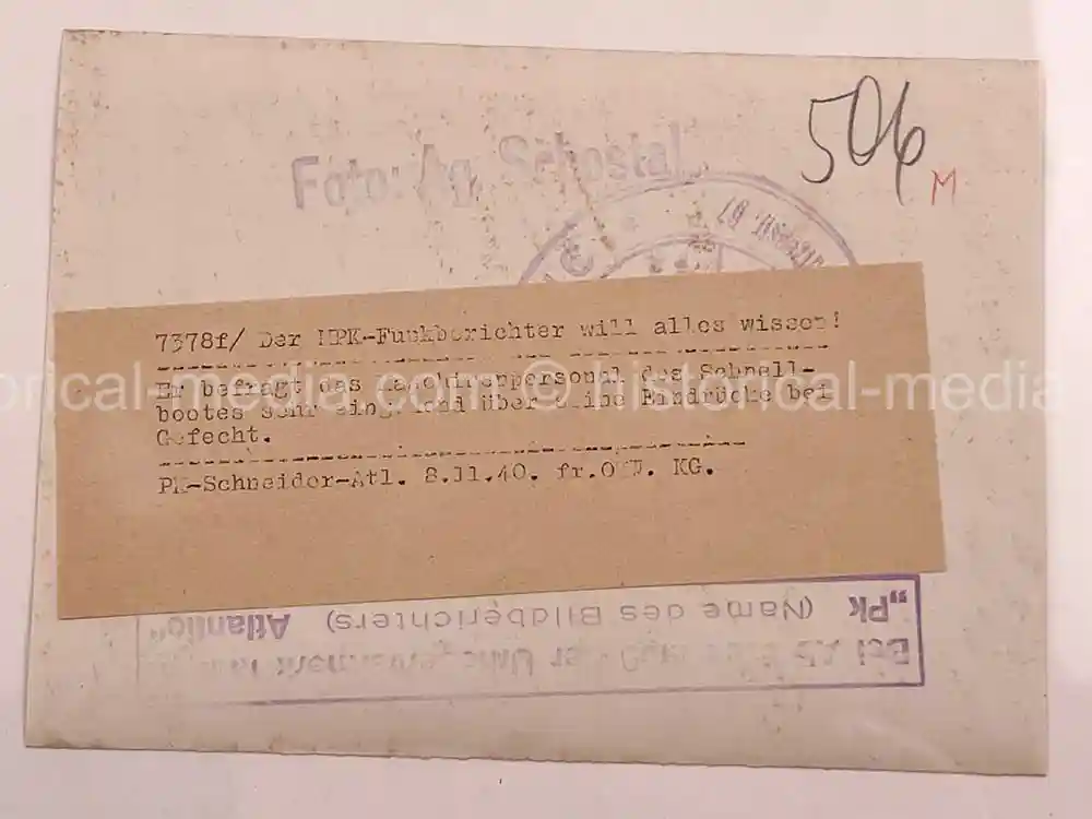 ORIGINAL PRESS PHOTO -  S-BOOT CREW INTERVIEWED
