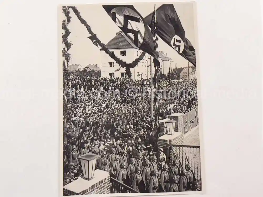 ORIGINAL PRESS PHOTO -  GERMAN SOLDIER PARADE AUSTRIAN ANSCHLUSS 1938