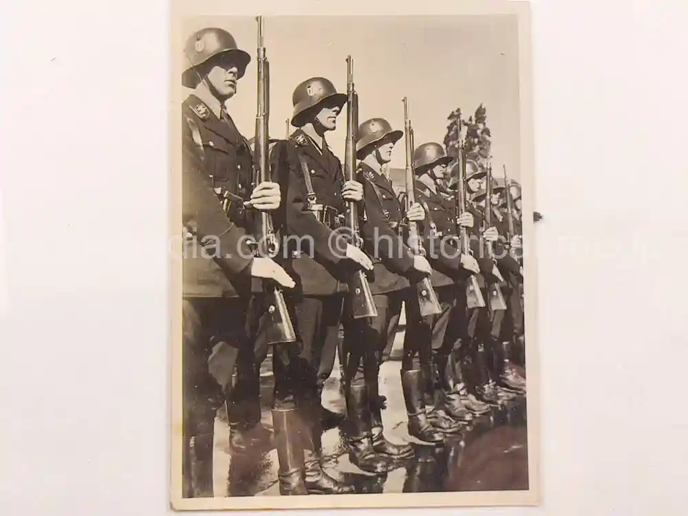 ORIGINAL PRESS PHOTO -  WAFFEN-SS TROOP FORMATION -  AUSTRIAN ANSCHLUSS 1938