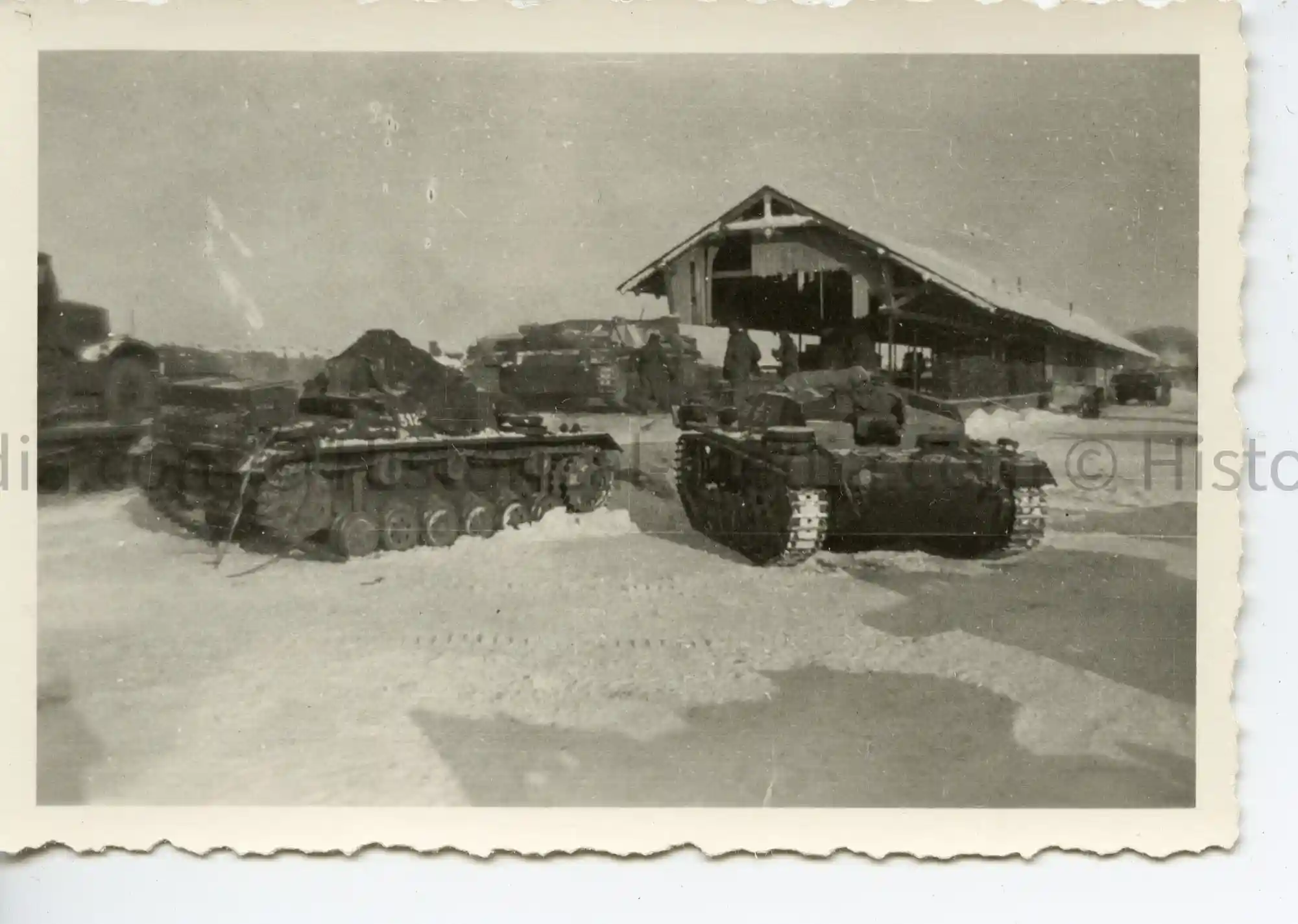 WWII GERMAN PHOTO STURMGESCHÜTZ III UNIT IN RUSSIAN WINTER - PORCHOW WWII GERMAN PHOTO STURMGESCHÜTZ III UNIT IN RUSSIAN WINTER - PORCHOW