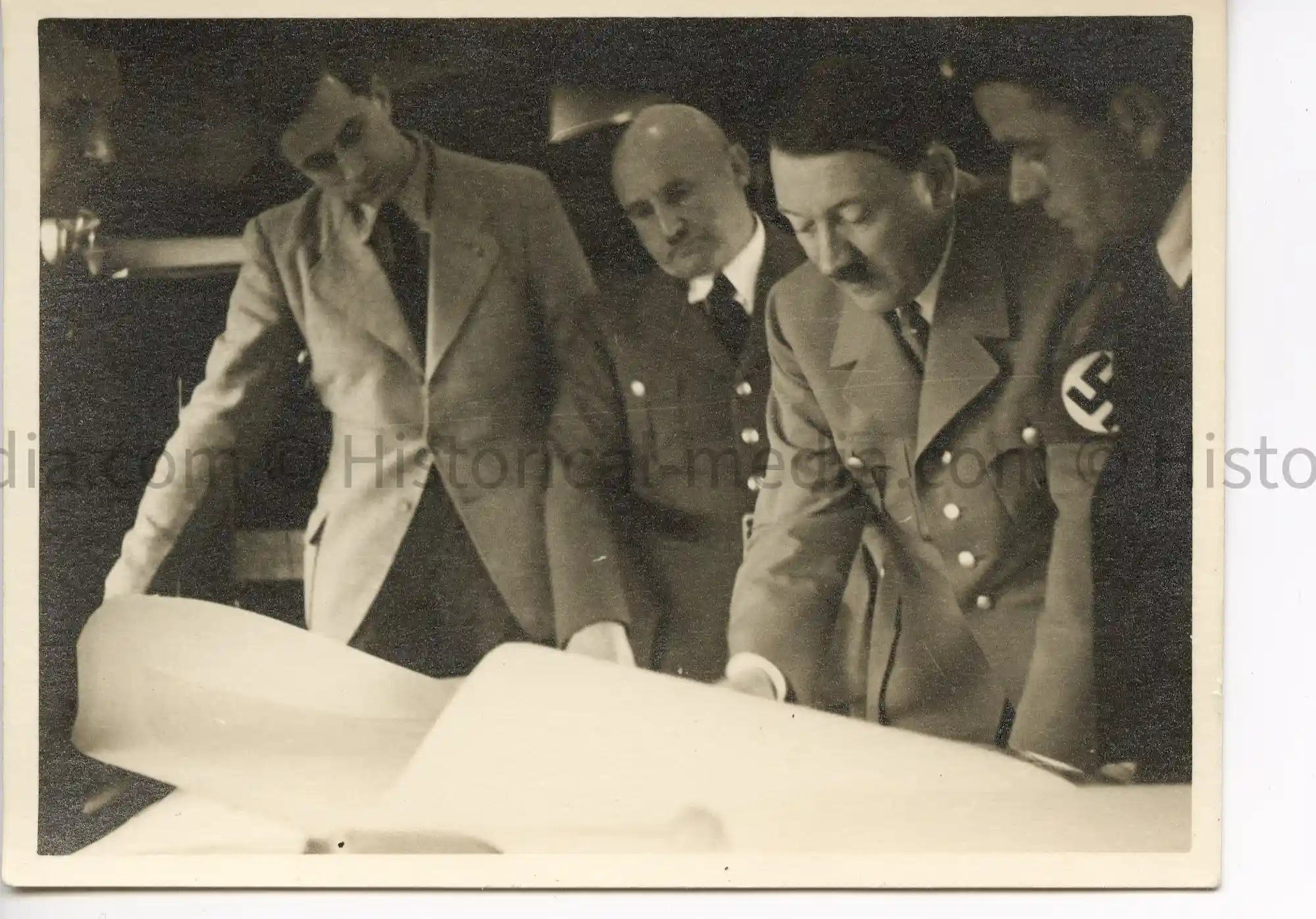 ORIGINAL PHOTO ADOLF HITLER & STREICHER AT FÜHRERBAU MUNICH- HOFFMANN STUDIO ORIGINAL PHOTO ADOLF HITLER & STREICHER AT FÜHRERBAU MUNICH- HOFFMANN STUDIO