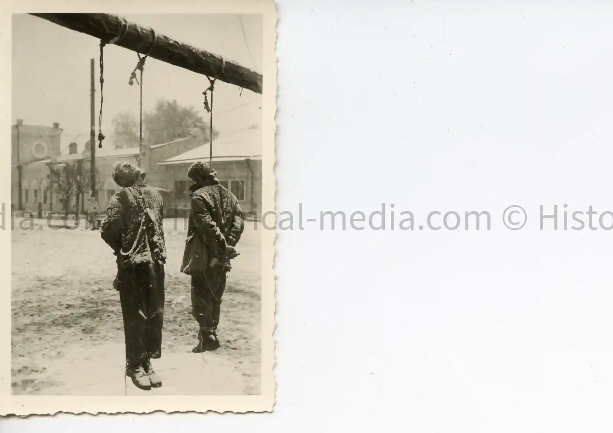 WWII GERMAN PHOTO EXECUTION BY HANGING - RUSSIAN 