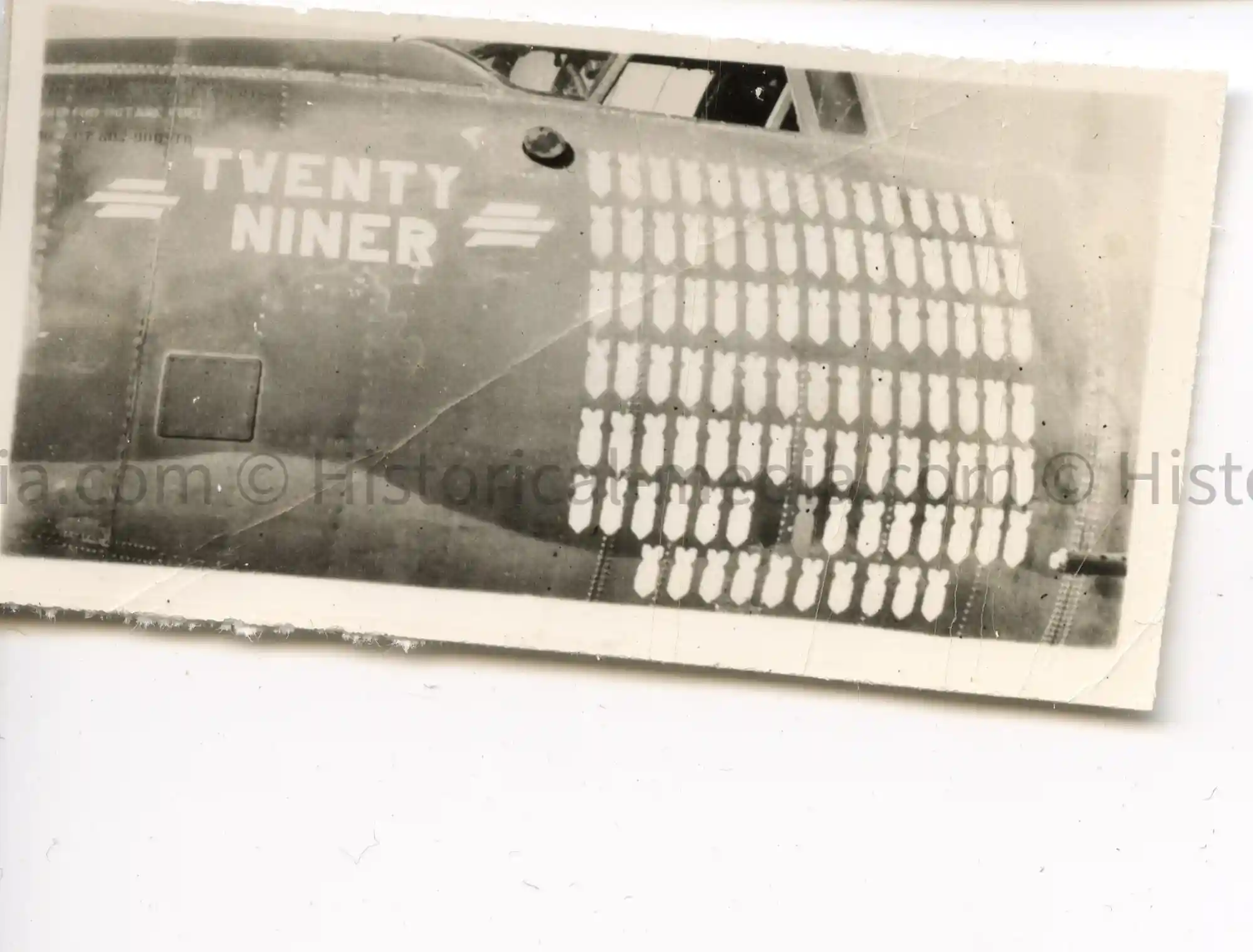 US WWII AIR CORPS NOSE ART PHOTO - TWENTY NINER