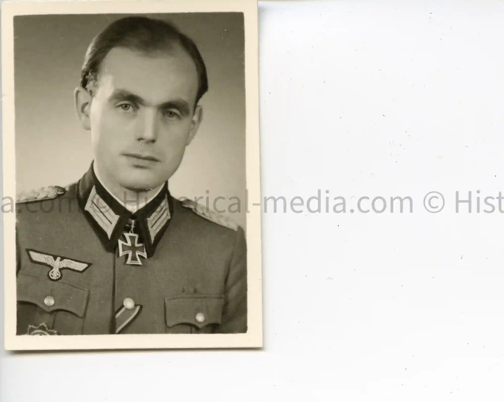 WWII GERMAN PHOTO PASS SIZE PORTRAIT PHOTO KNIGHTS CROSS WINNER - FRITZ FELLER WWII GERMAN PHOTO PASS SIZE PORTRAIT PHOTO KNIGHTS CROSS WINNER - FRITZ FELLER