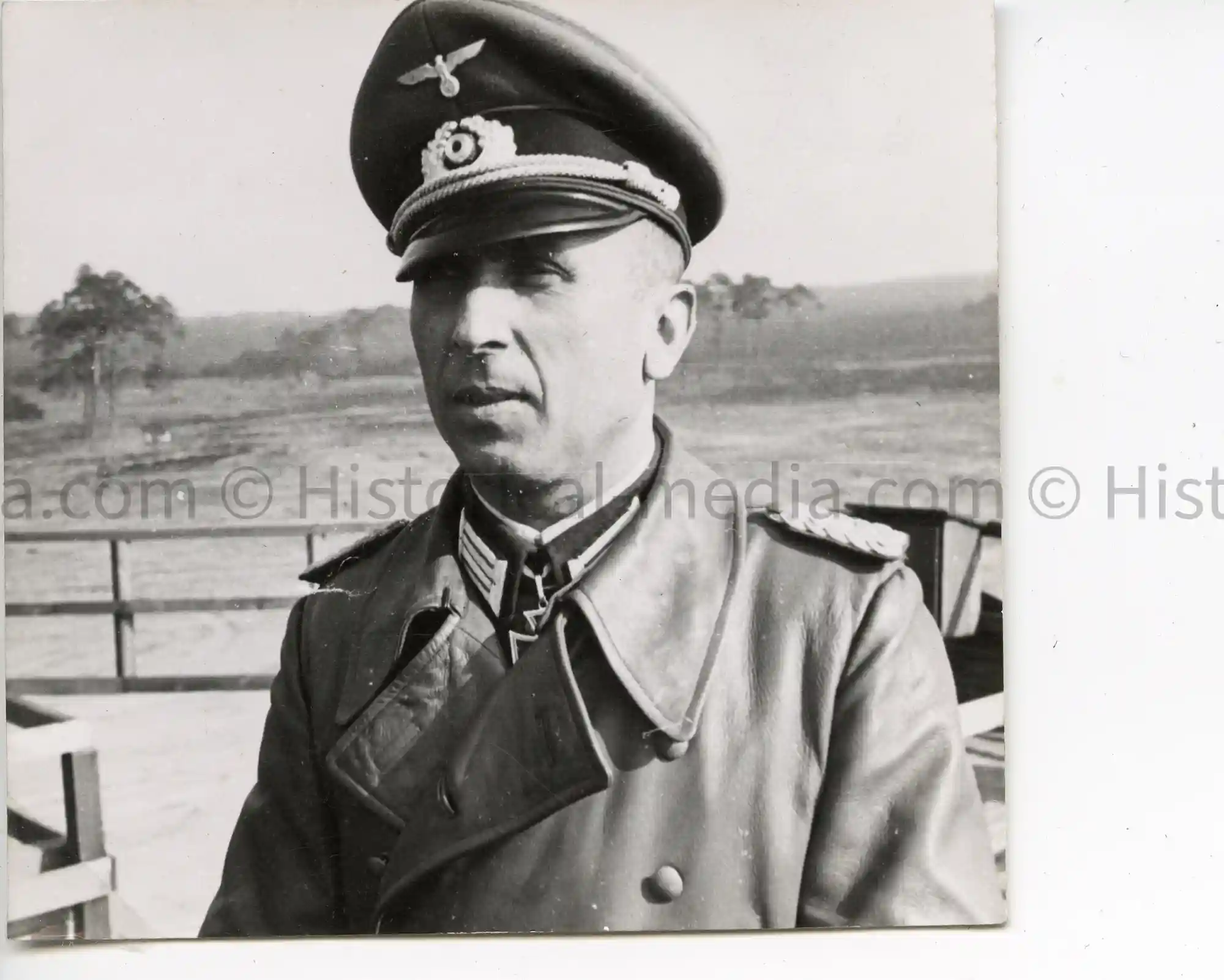 WWII GERMAN PHOTO ARMY KNIGHTS CROSS WINNER