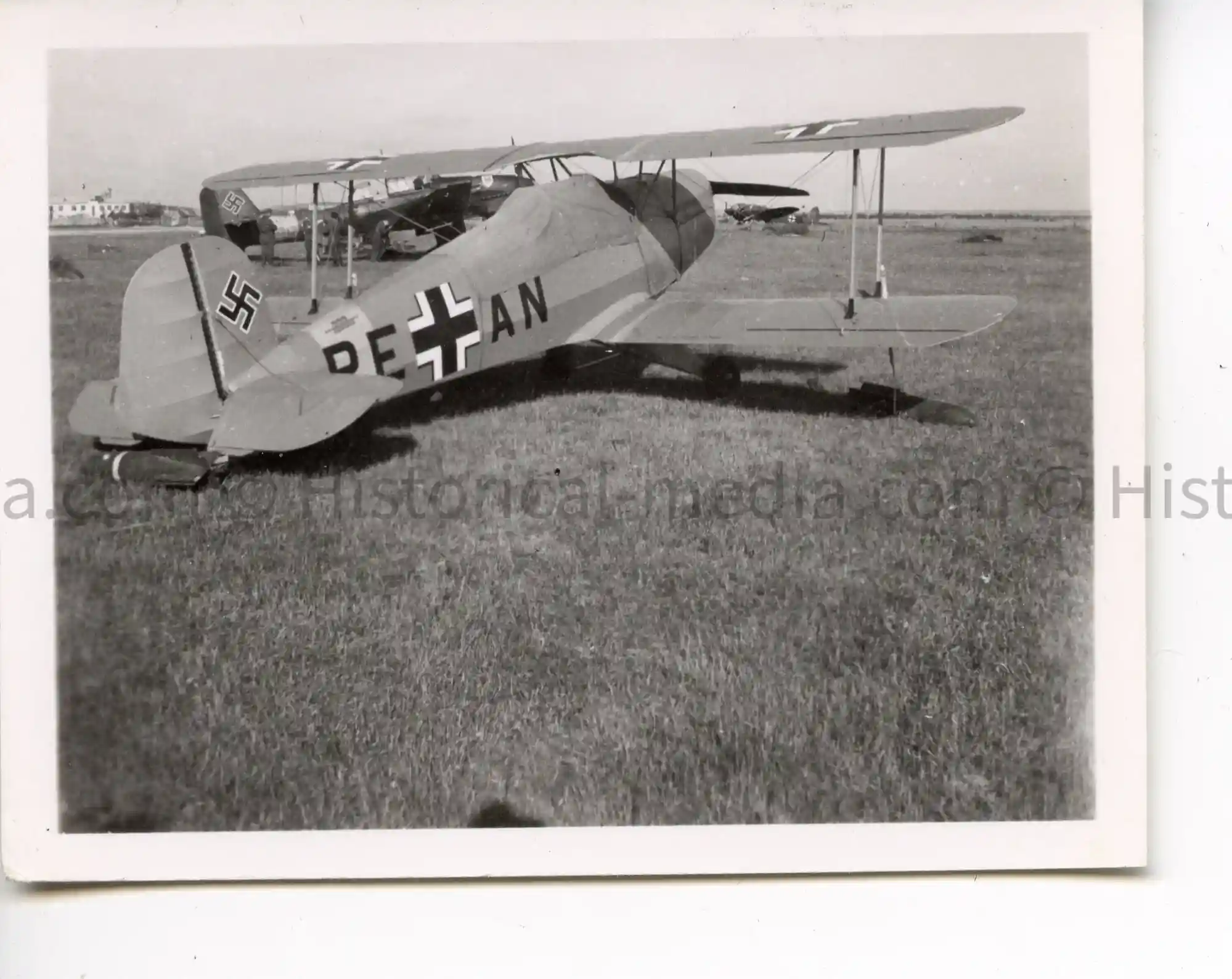 WWII GERMAN PHOTO LUFTWAFFE AIRPLANE HENSCHEL HS 123 A-1 WWII GERMAN PHOTO LUFTWAFFE AIRPLANE HENSCHEL HS 123 A-1
