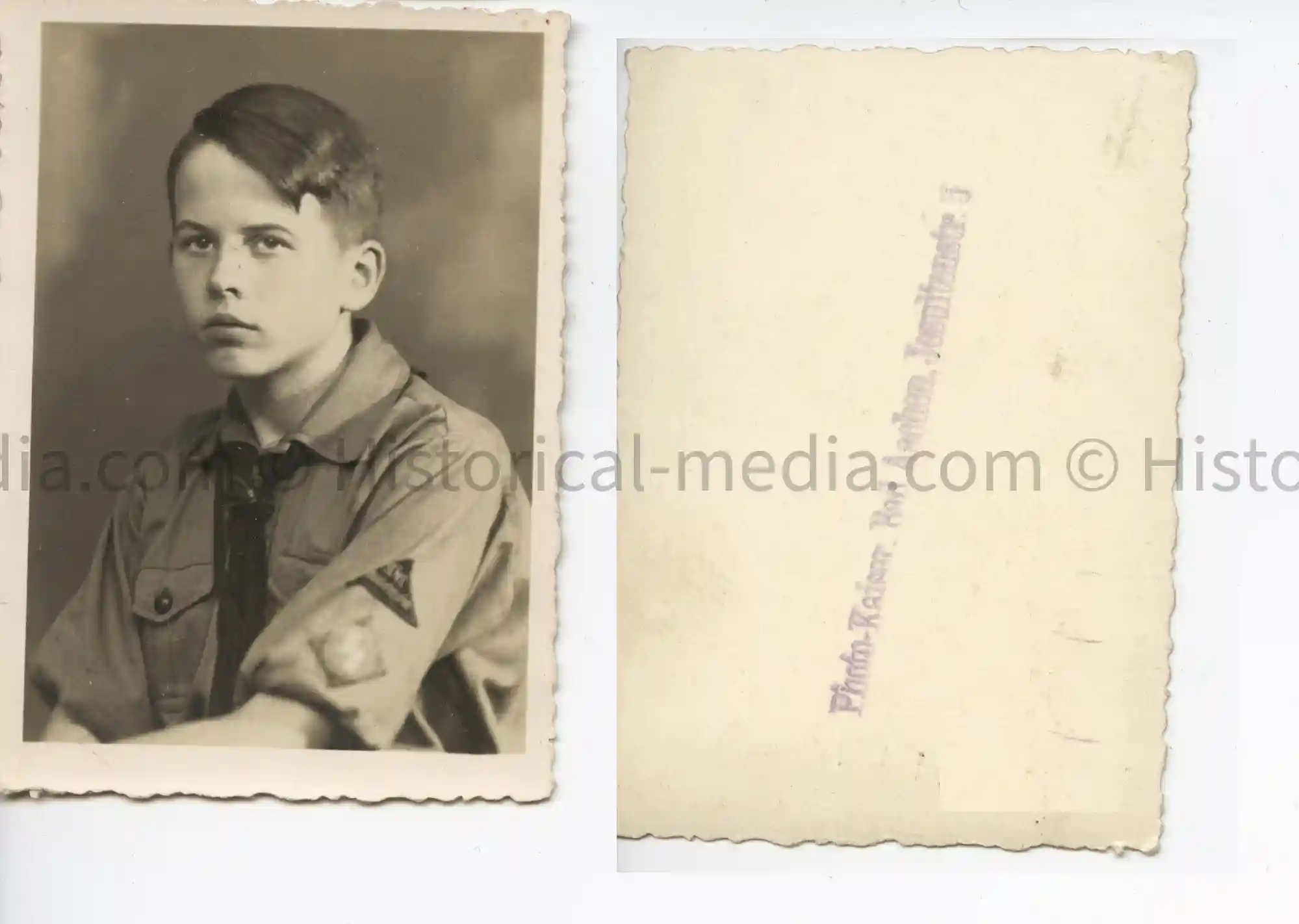 HITLER JUGEND STUDIO PORTRAIT PHOTO