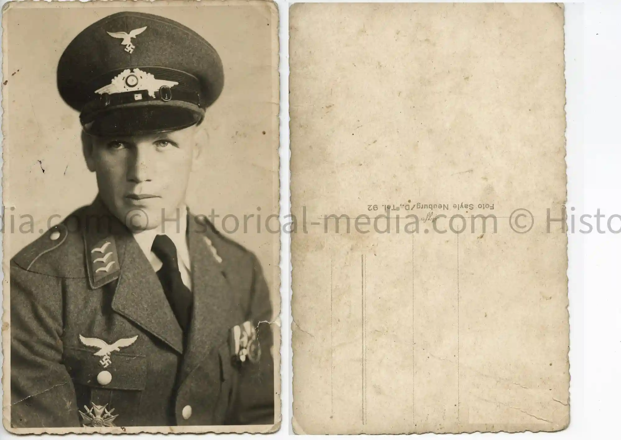LUFTWAFFE PORTRAIT PHOTO - SPANISH CROSS AND SPANISH CIVIL WAR MEDALS LUFTWAFFE PORTRAIT PHOTO - SPANISH CROSS AND SPANISH CIVIL WAR MEDALS