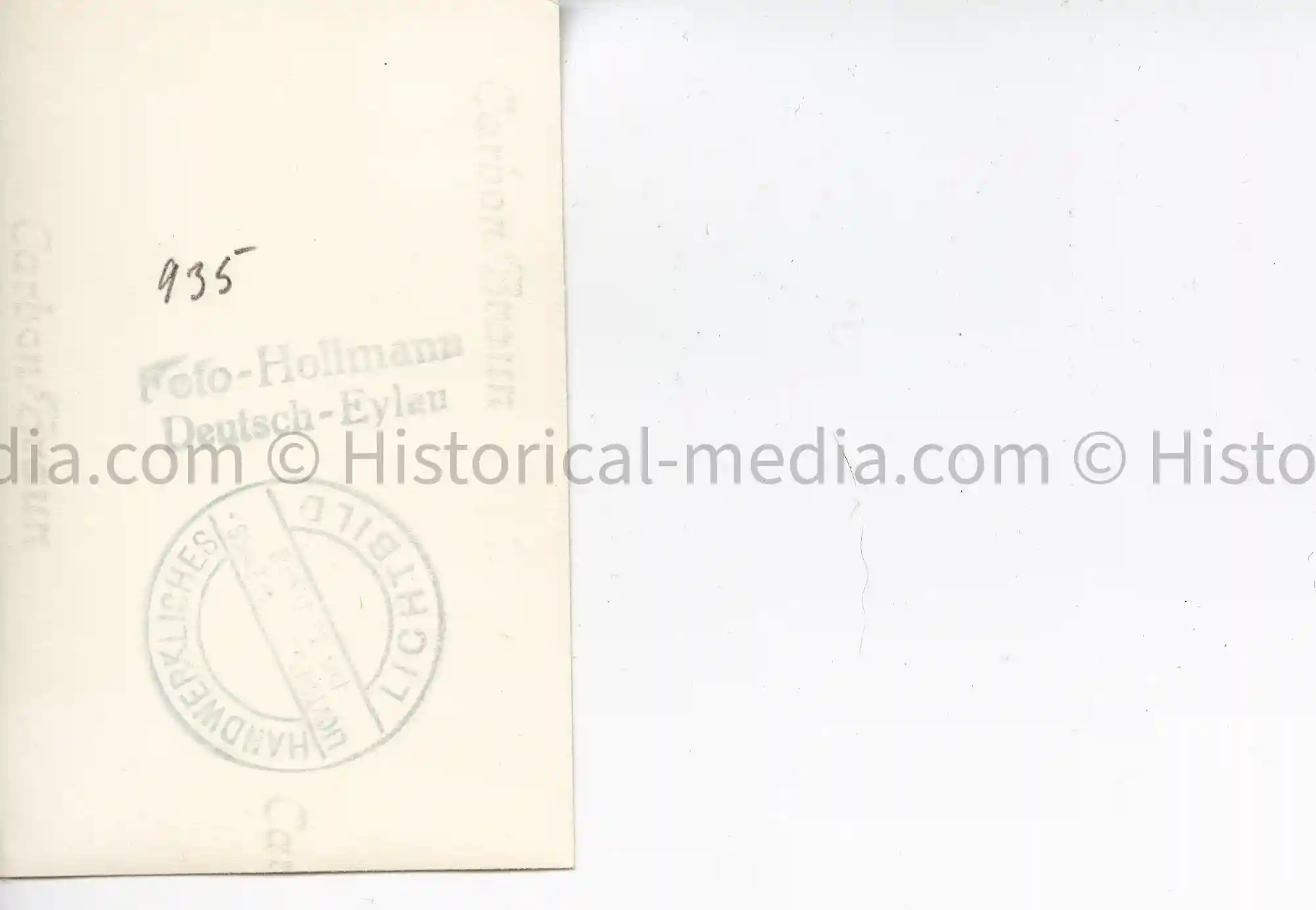 HITLER JUGEND PASS-SIZE PORTRAIT PHOTO HITLER JUGEND PASS-SIZE PORTRAIT PHOTO