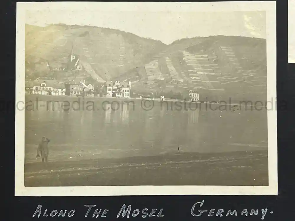 US WWI AVIATION PHOTOGRAPHER PHOTO ALBUM + AIRCRAFT FABRIC