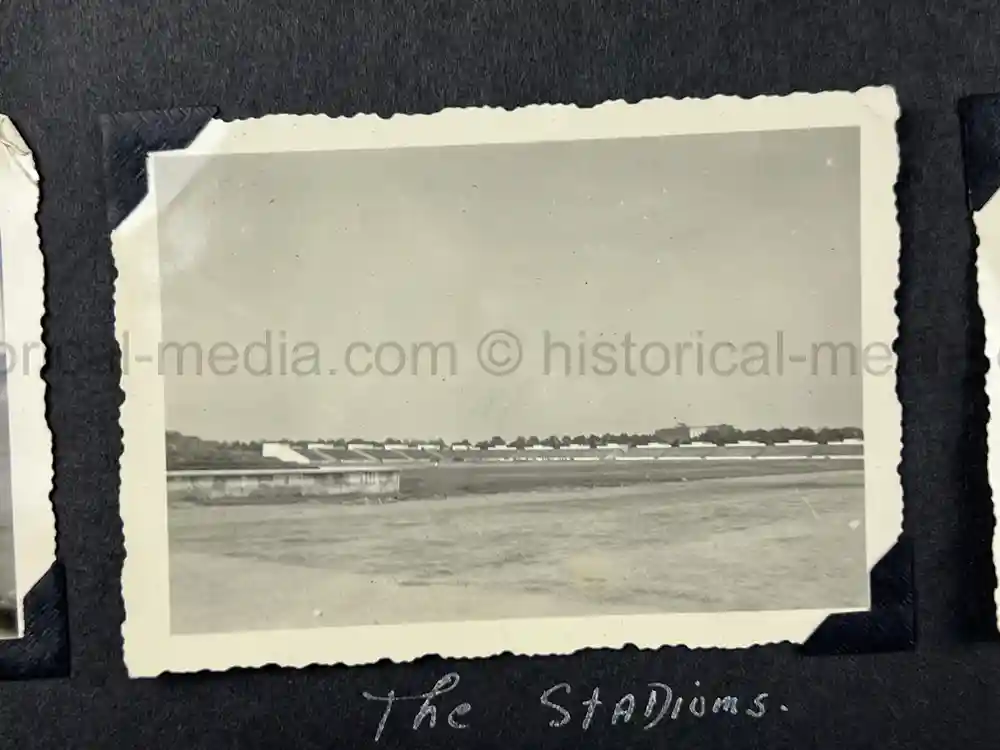 US WWII PHOTO ALBUM - BATTLE OF THE BULGE, GERMANY, NURNBERG US WWII PHOTO ALBUM - BATTLE OF THE BULGE, GERMANY, NURNBERG