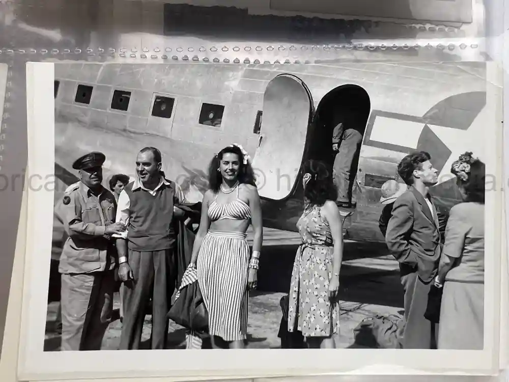 WWII US CBI OFFICER PHOTO ALBUM + LARGE LEATHER CBI JACKET PATCH - GOOD GURHA PHOTOS - BENGAL AIR DEPOT