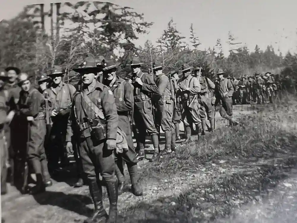 WWII US CBI OFFICER PHOTO ALBUM + LARGE LEATHER CBI JACKET PATCH - GOOD GURHA PHOTOS - BENGAL AIR DEPOT