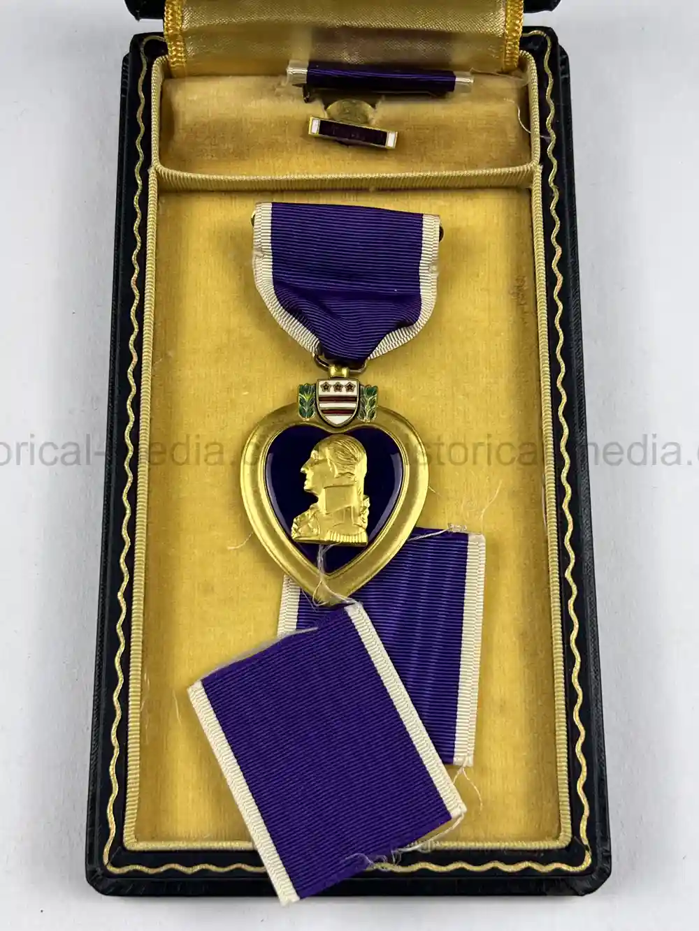 US WWII OFFICIALLY ENGRAVED PURPLE HEART - 460th BOMB GROUP- KIA JUNE 26, 1944