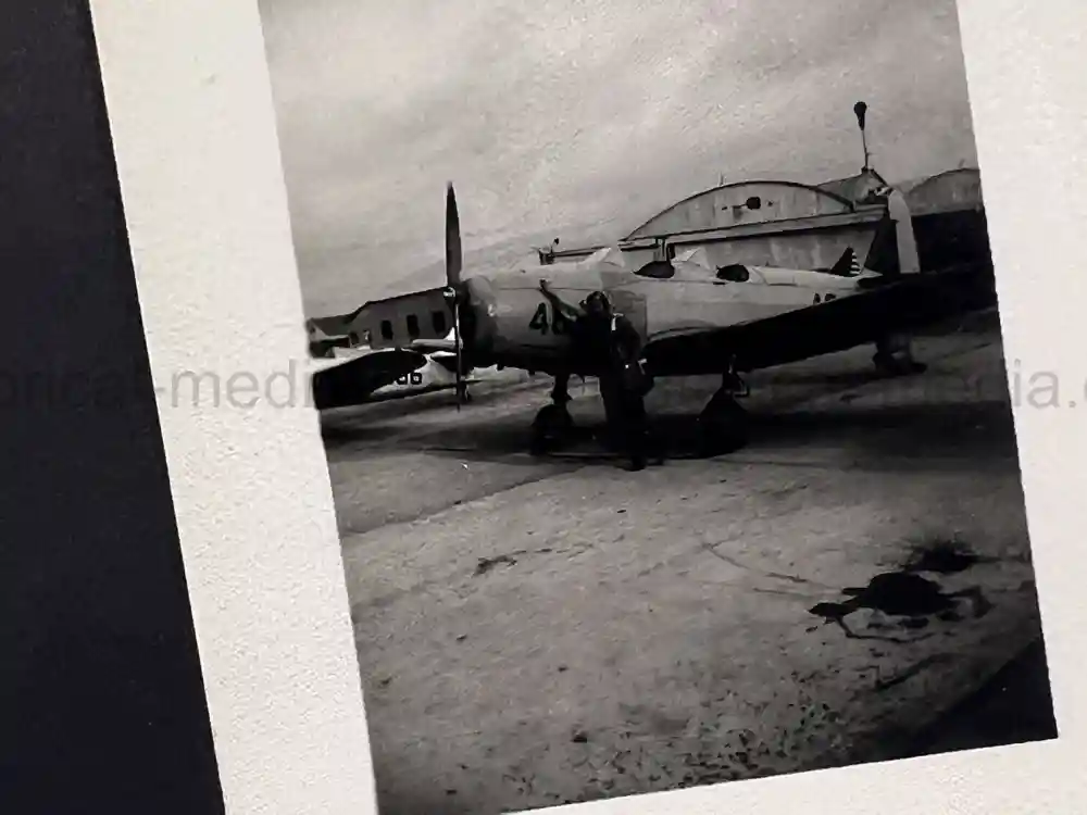 WWII USAAF B-26 PILOT MEDAL, PHOTO & DOCUMENT GROUPING - 386th BOMB GROUP - POW