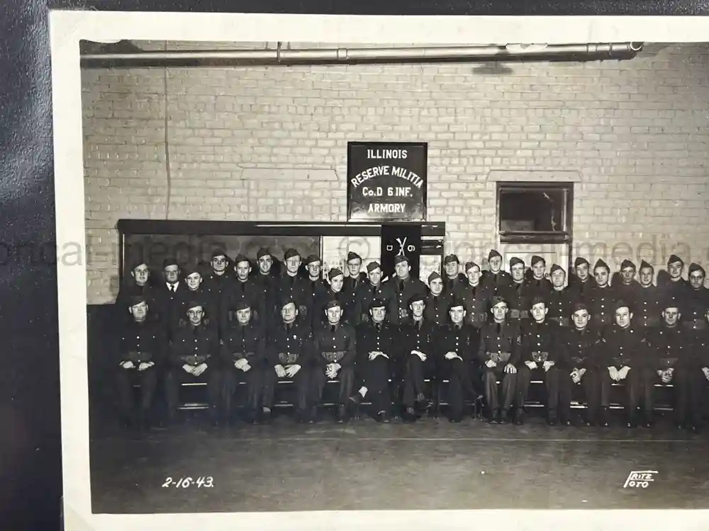 WWII USAAF B-26 PILOT MEDAL, PHOTO & DOCUMENT GROUPING - 386th BOMB GROUP - POW