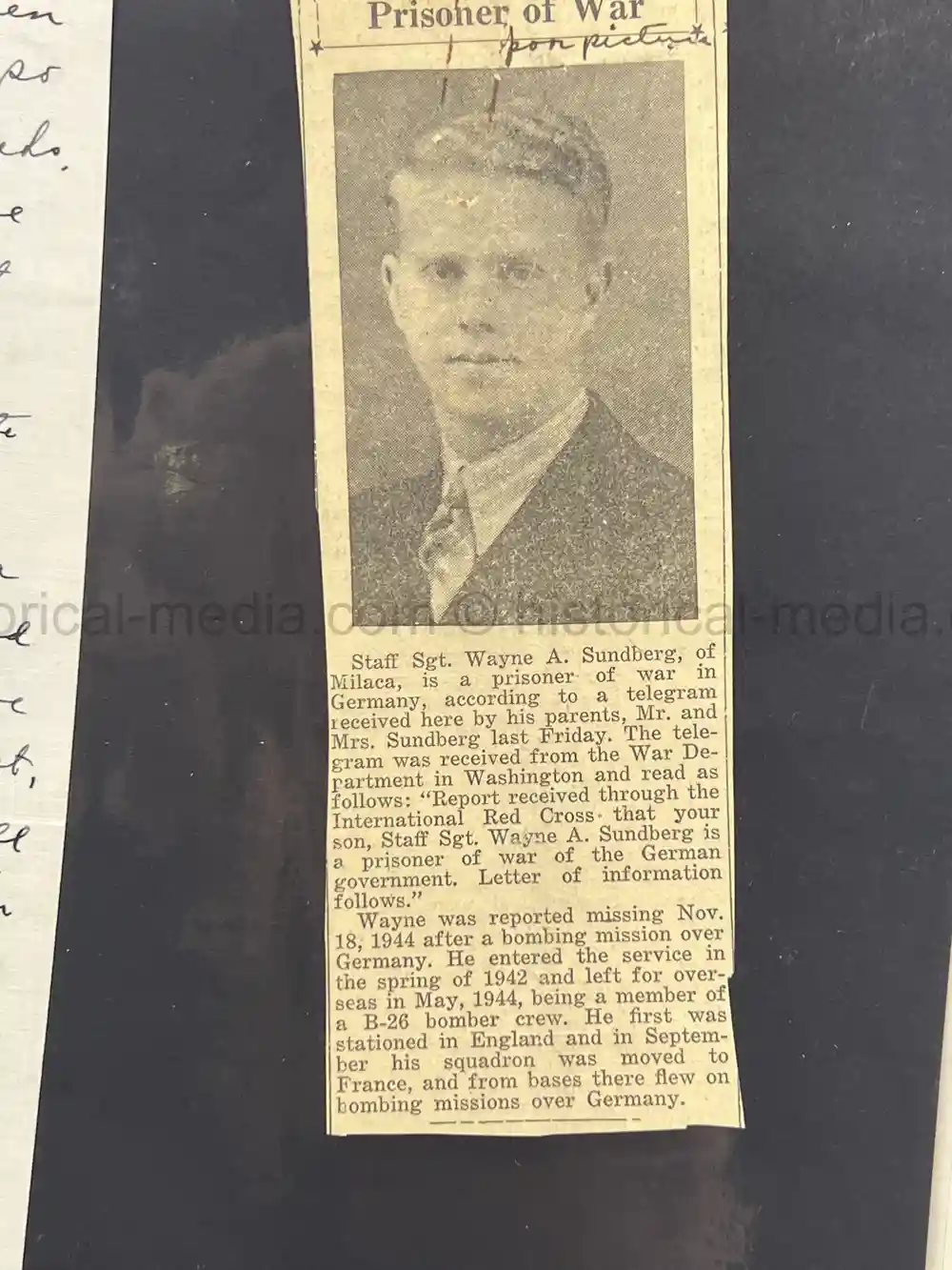 WWII USAAF B-26 PILOT MEDAL, PHOTO & DOCUMENT GROUPING - 386th BOMB GROUP - POW