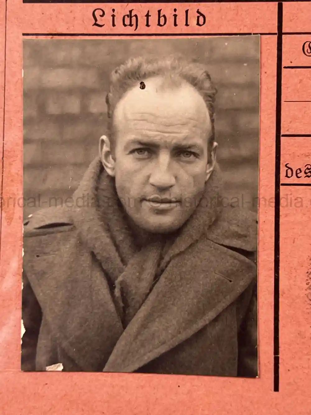 WWII USAAF B-26 PILOT MEDAL, PHOTO & DOCUMENT GROUPING - 386th BOMB GROUP - POW