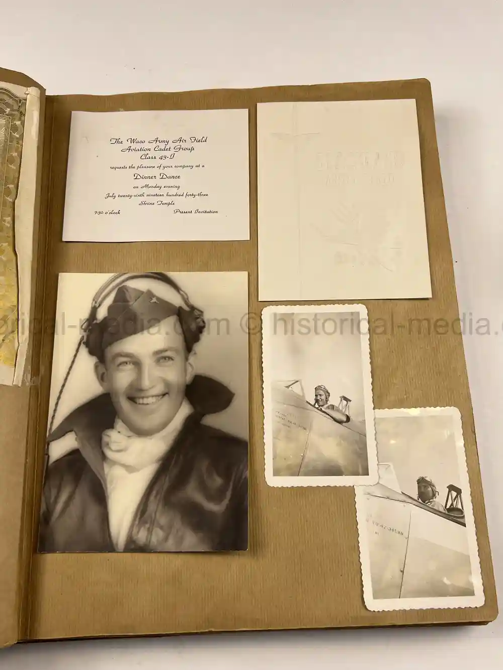 WWII USAAF B-26 PILOT MEDAL, PHOTO & DOCUMENT GROUPING - 386th BOMB GROUP - POW