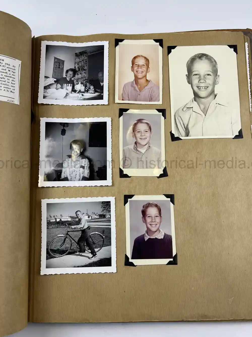 WWII USAAF B-26 PILOT MEDAL, PHOTO & DOCUMENT GROUPING - 386th BOMB GROUP - POW