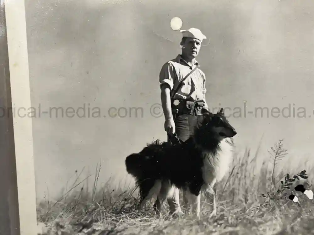US WWII COAST GUARD WAR DOGS PHOTO, MANUAL AND DOCUMENT ARCHIVE - RARE!