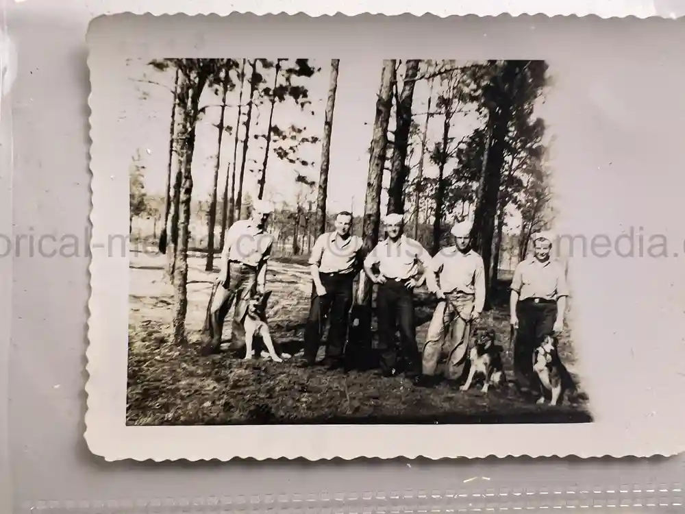 US WWII COAST GUARD WAR DOGS PHOTO, MANUAL AND DOCUMENT ARCHIVE - RARE!