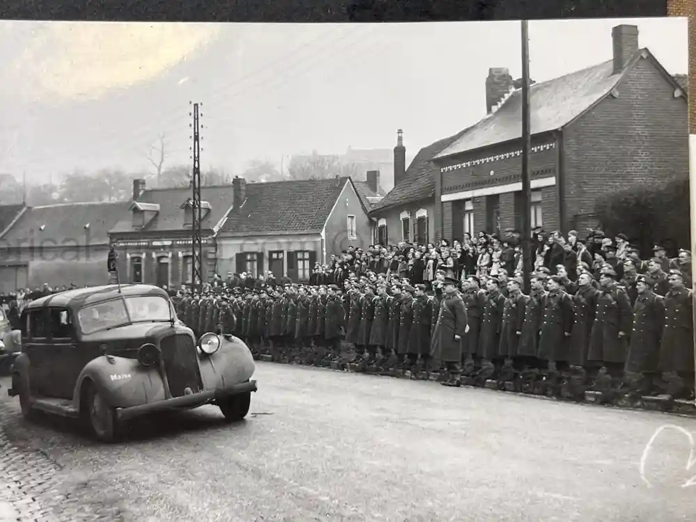 WWII RCAF PHOTO ALBUM