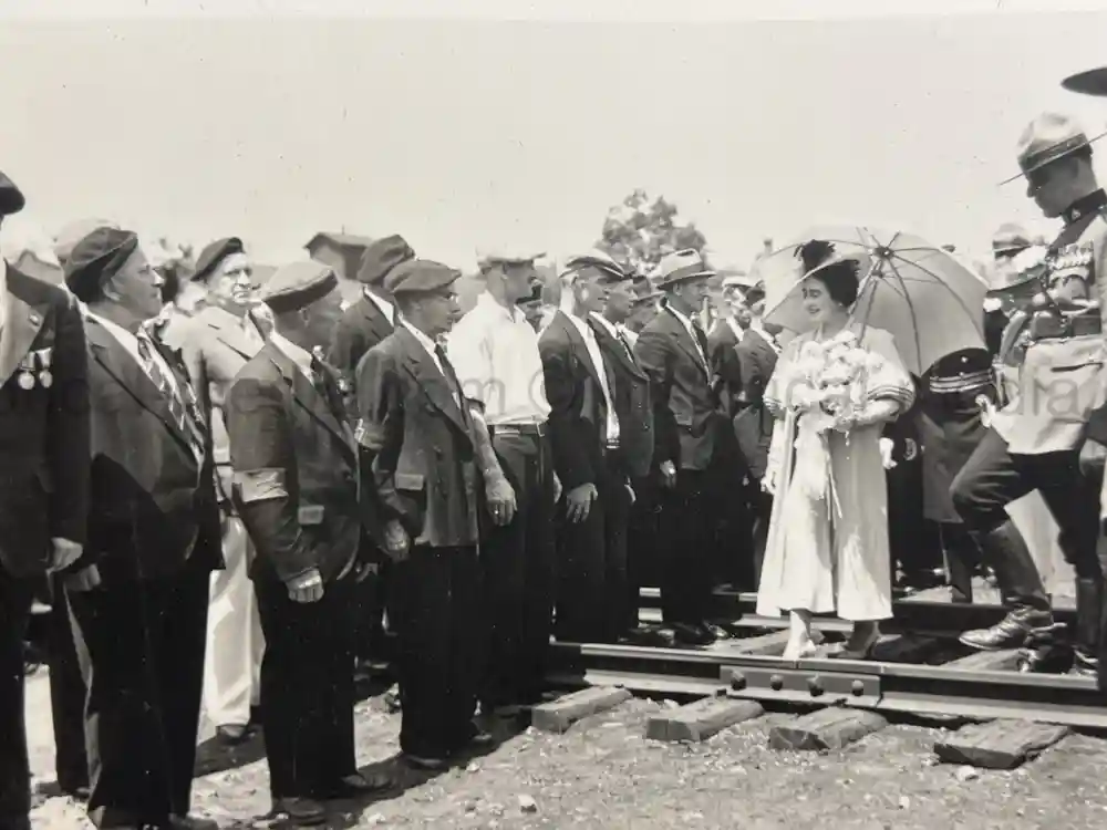 WWII RCAF PHOTO ALBUM