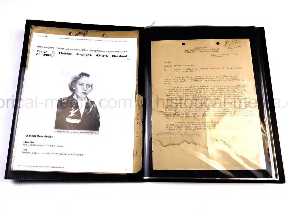 ULTRA RARE WWII WASP FEMALE PILOT DOCUMENT GROUPING - CLASS 43-W-6