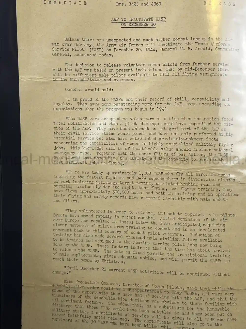 ULTRA RARE WWII WASP FEMALE PILOT DOCUMENT GROUPING - CLASS 43-W-6