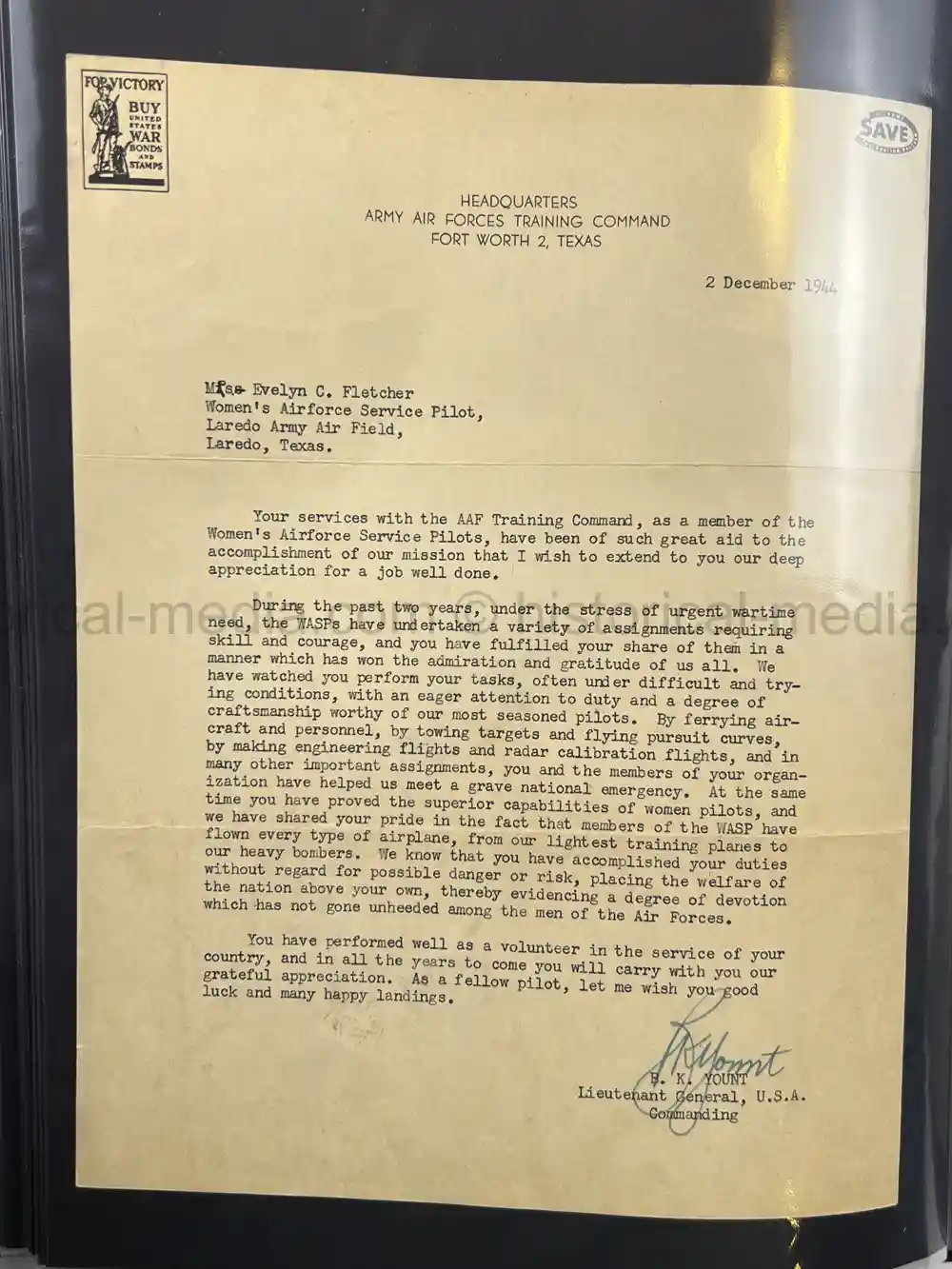 ULTRA RARE WWII WASP FEMALE PILOT DOCUMENT GROUPING - CLASS 43-W-6