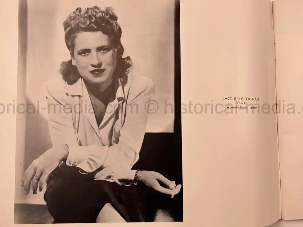 US WWII ULTRA RARE FIRST WASP CLASS YEARBOOK - 43-W-1,2,3