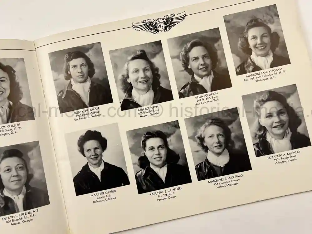 US WWII ULTRA RARE FIRST WASP CLASS YEARBOOK - 43-W-1,2,3