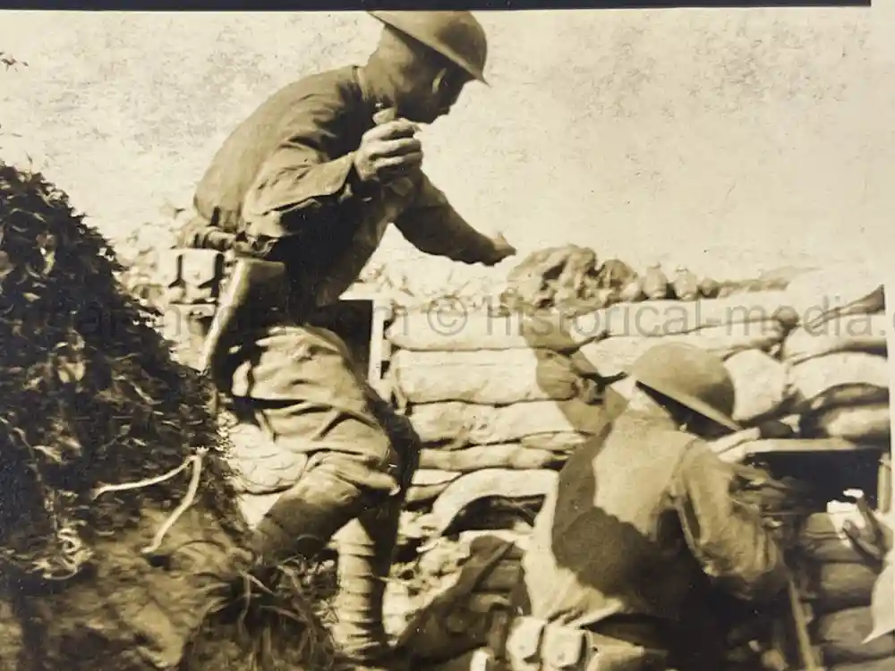 US WWII PHOTO GROUPING - 32ND DIVISION - ALSACE 1918 - SNIPER PHOTO +