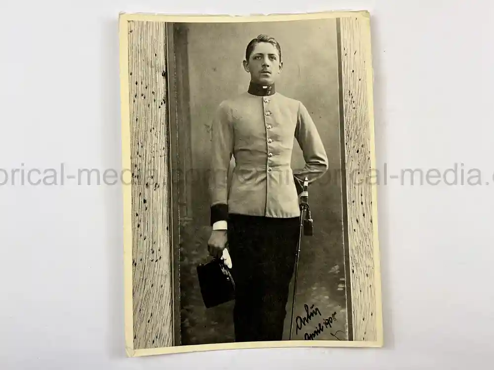 WAFFEN SS GENERAL PHOTO GROUPING - SS-OBERGRUPPENFÜHRER ARTUR PHLEPS WAFFEN SS GENERAL PHOTO GROUPING - SS-OBERGRUPPENFÜHRER ARTUR PHLEPS